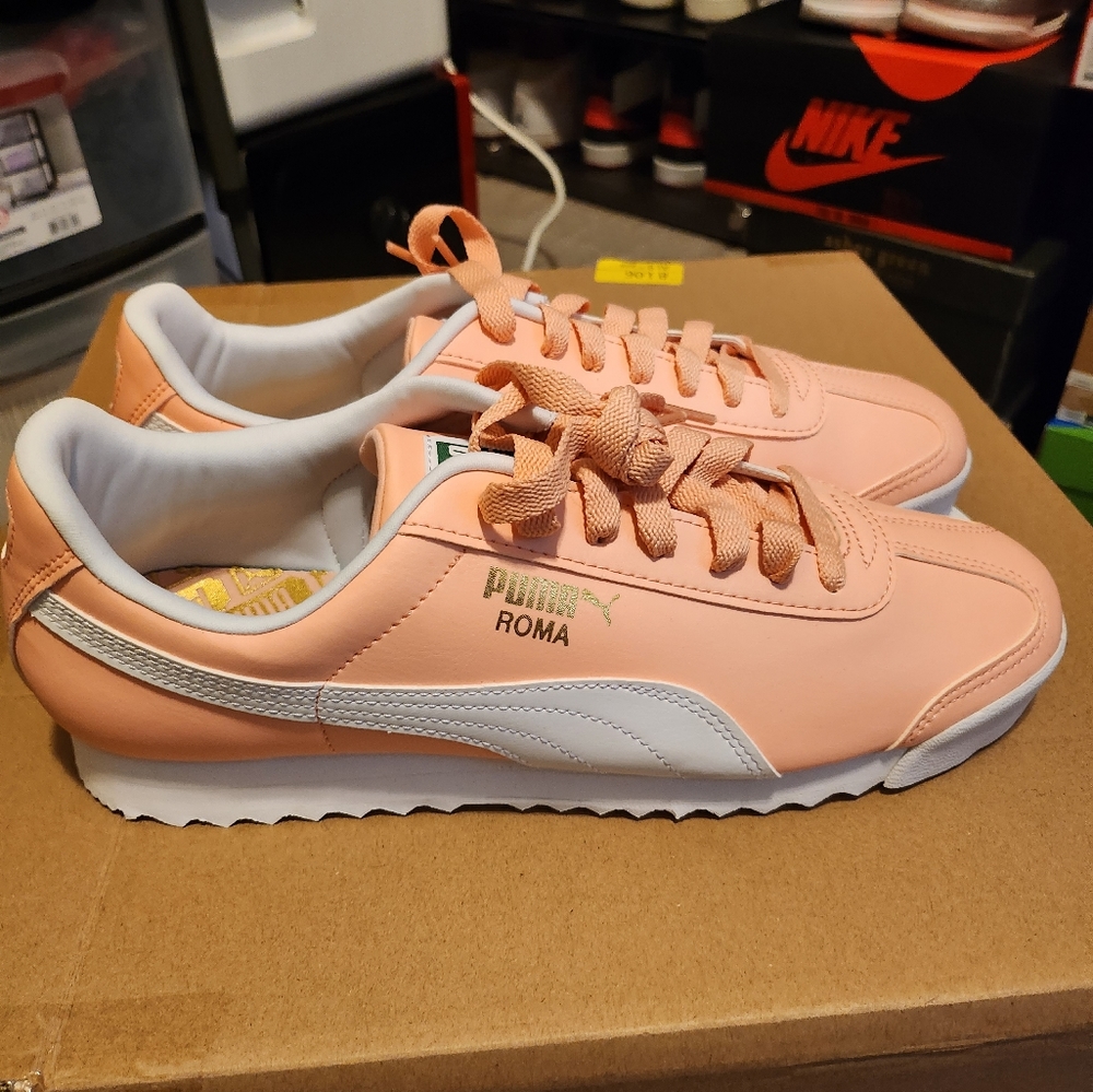 Puma Roma Sneaker - Picture 2 of 4